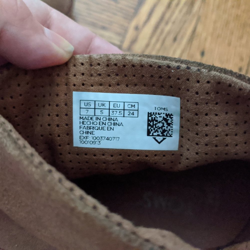 Toms Leila Bootie in Suede - Picture 4 of 4